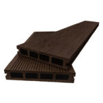 Deck Classic 135x25x2200 mm Chocolate – El Revestimiento Exterior Perfecto para Durabilidad y Estilo