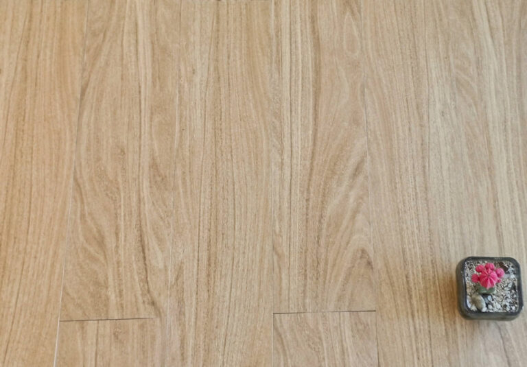 Porcelanato Jacarandá 20x90cm m2